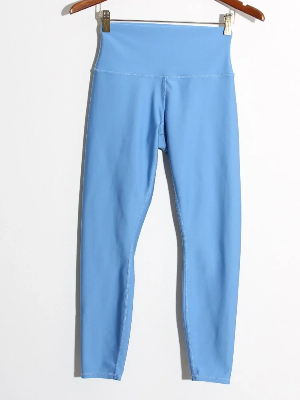 ALO Yoga 7/8 High-Waist Airlift Legging Crystal Clear Blue Size Small